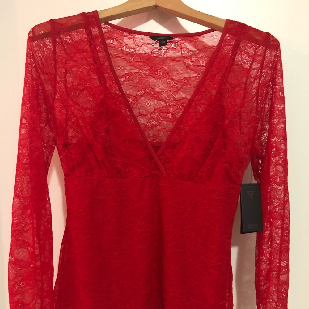 Sexy red top Guess